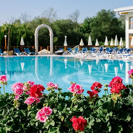 Hotel Wellness & Kaskady Sliač