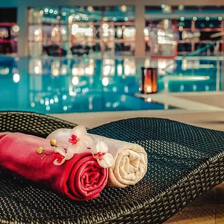 Wellness & Kaskady Hotel