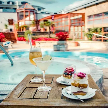 Wellness & Kaskady Sliač