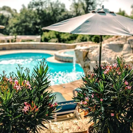 Wellness & Kaskady Hotel