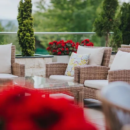 Wellness & Kaskady Hotel 4*