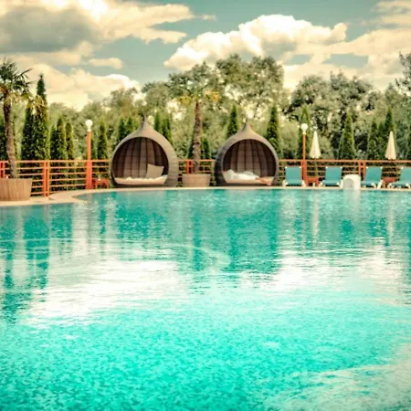 Wellness & Kaskady Sliač