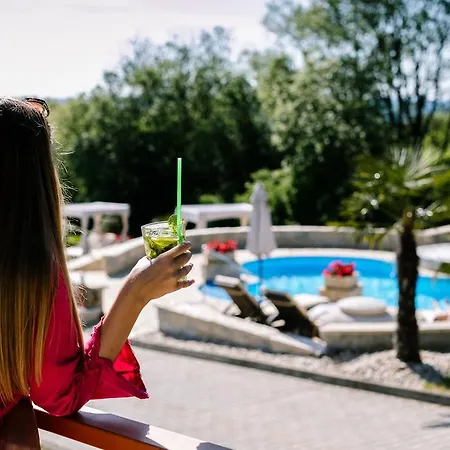 Wellness & Kaskady 4* Sliač