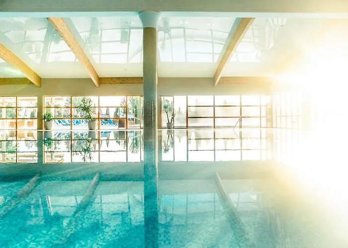 Wellness & Kaskady Otel