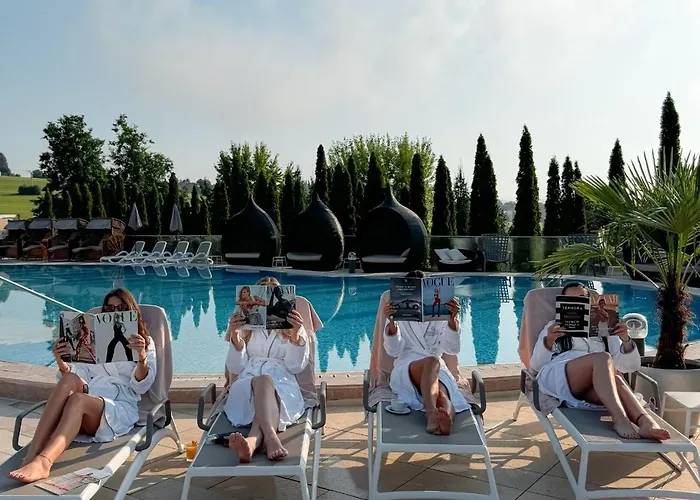 Wellness & Kaskady Otel