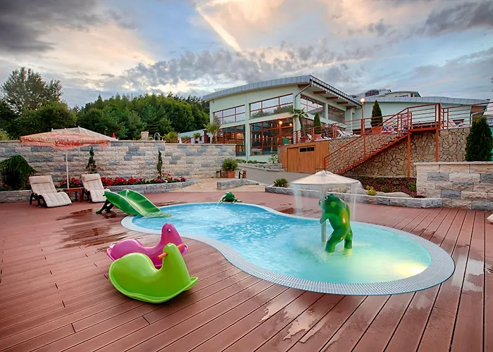 Otel Wellness & Kaskady 4*