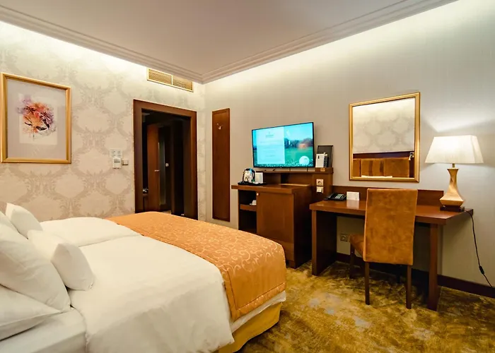 Wellness & Kaskady 4* Sliač