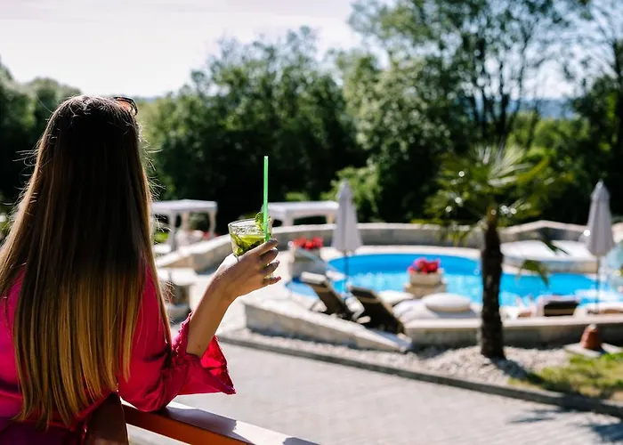 Wellness & Kaskady 4* Sliač